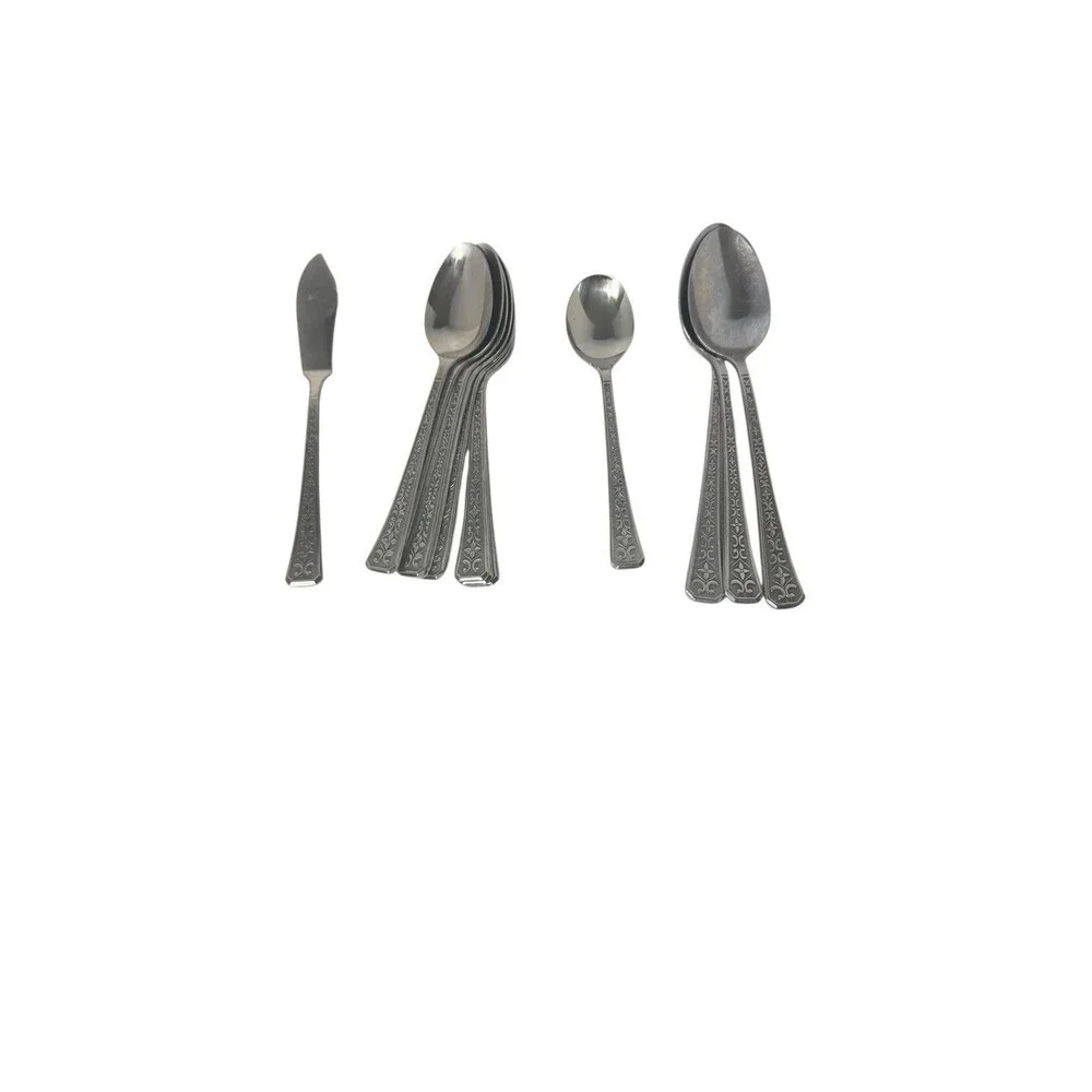 VTG INTERPUR Florenz Stainless Flatware Korea Floral Daisy Fleur de Lis Lot (13)